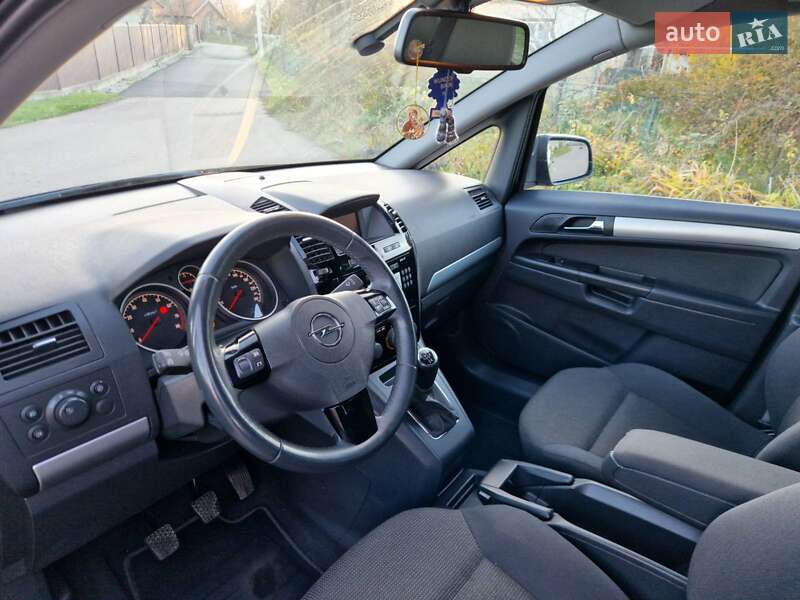 Мінівен Opel Zafira 2012 в Коломиї фото 29 Мінівен Opel Zafira 2012 в Коломиї