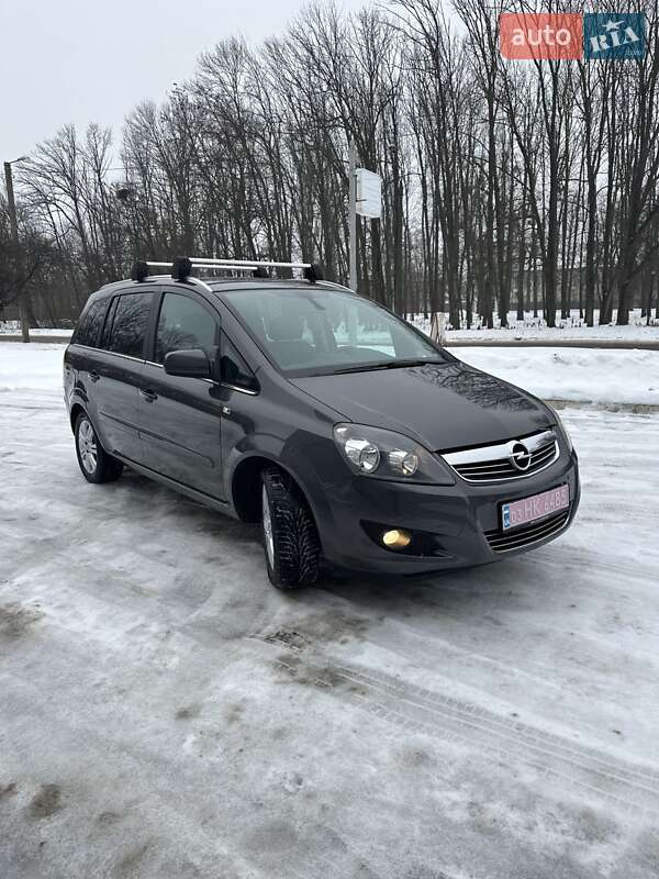 Минивэн Opel Zafira 2012 в Харькове фото 7 Минивэн Opel Zafira 2012 в Харькове