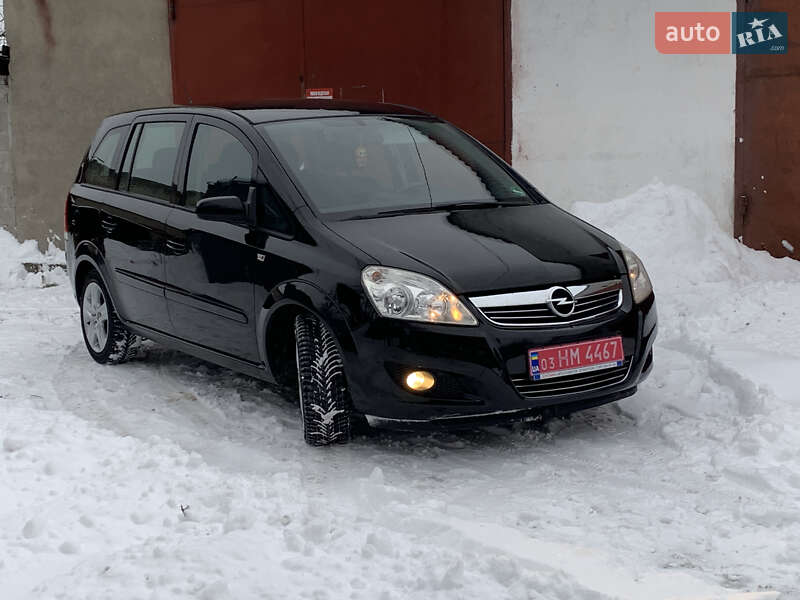 Мінівен Opel Zafira 2009 в Сарнах