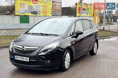 Микровэн Opel Zafira 2015 в Житомире