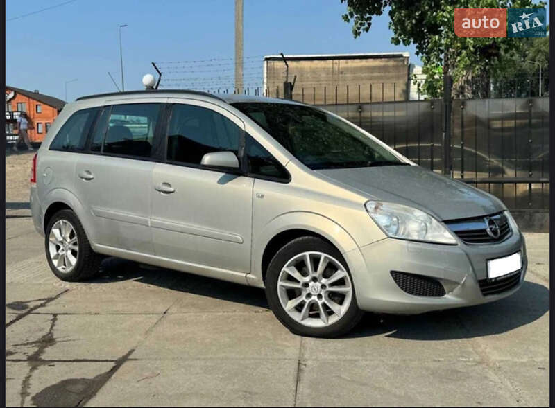 Opel Zafira 2009 Opel Zafira 2009