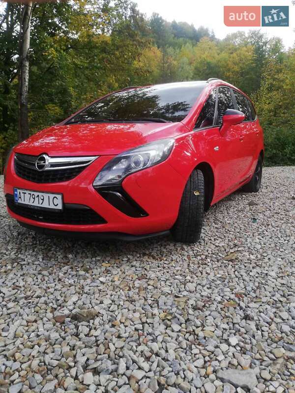 Opel Zafira 2012 Opel Zafira 2012