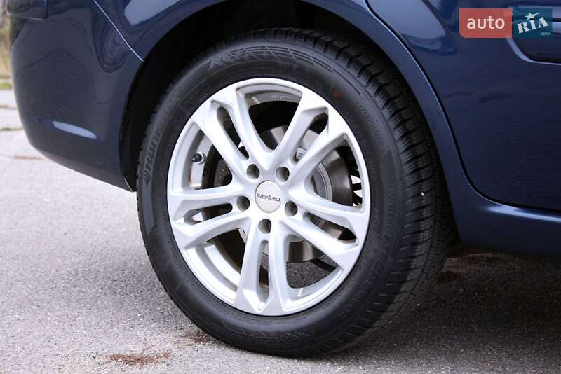 Минивэн Opel Zafira 2012 в Виннице