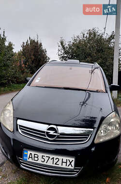 Минивэн Opel Zafira 2008 в Виннице