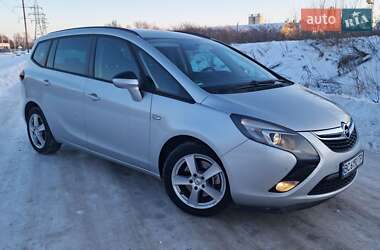 Микровэн Opel Zafira 2015 в Львове