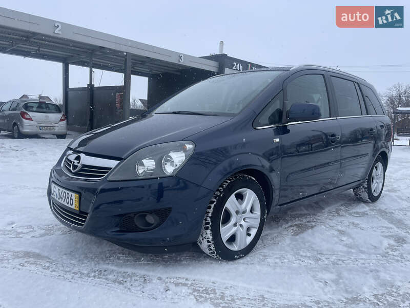 Opel Zafira 2011 Opel Zafira 2011