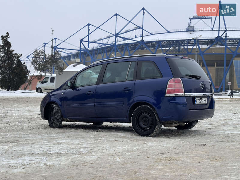 Минивэн Opel Zafira 2006 в Харькове фото 6 Минивэн Opel Zafira 2006 в Харькове