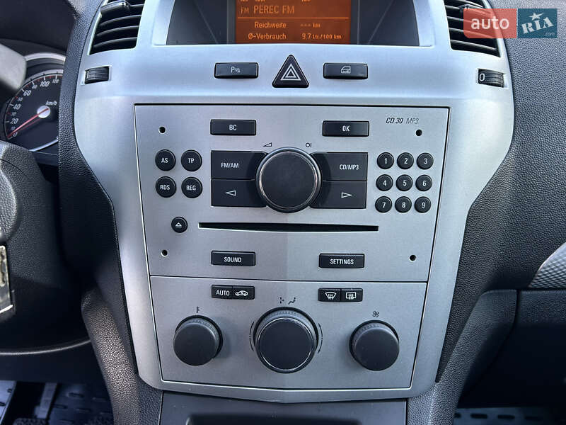 Минивэн Opel Zafira 2009 в Виннице