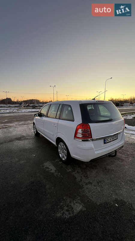 Минивэн Opel Zafira 2008 в Львове