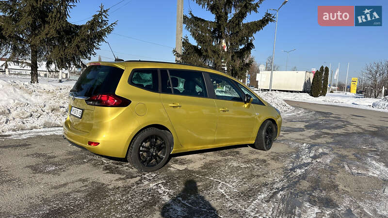 Мінівен Opel Zafira 2018 в Житомирі