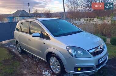 Минивэн Opel Zafira 2005 в Обухове