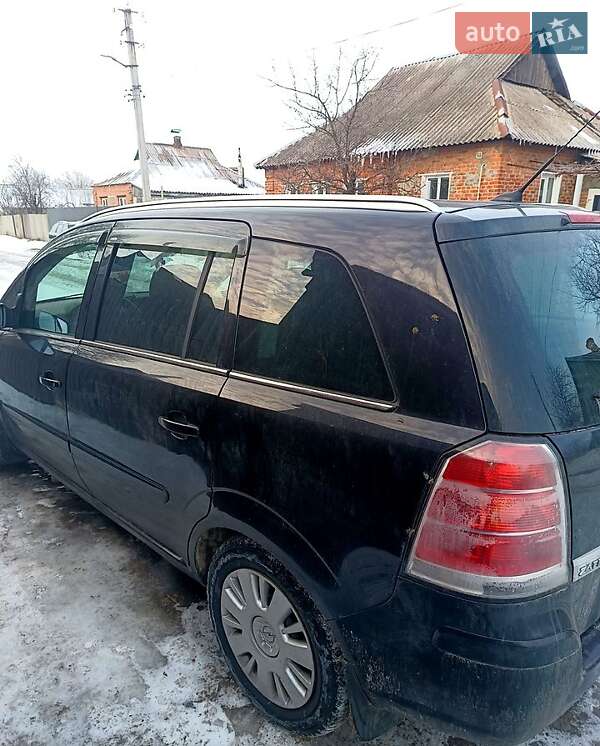 Минивэн Opel Zafira 2007 в Харькове