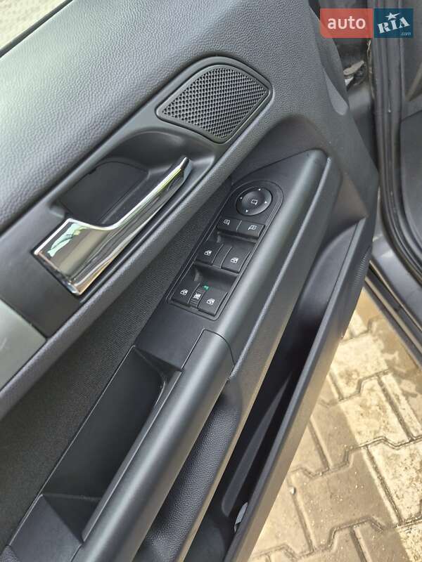 Мінівен Opel Zafira 2011 в Одесі