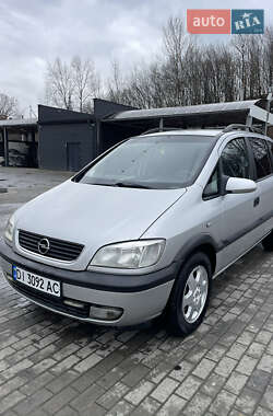 Минивэн Opel Zafira 1999 в Тересве