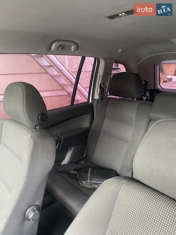 Минивэн Opel Zafira 2006 в Могилев-Подольске