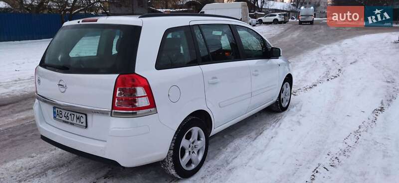 Минивэн Opel Zafira 2011 в Виннице фото 4 Минивэн Opel Zafira 2011 в Виннице