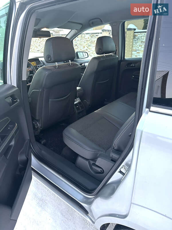 Минивэн Opel Zafira 2009 в Луцке фото 6 Минивэн Opel Zafira 2009 в Луцке
