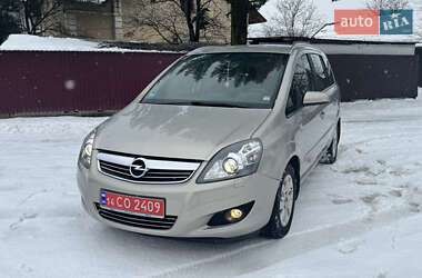 Минивэн Opel Zafira 2009 в Надворной