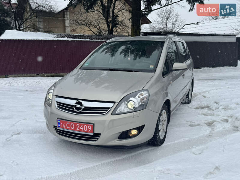 Минивэн Opel Zafira 2009 в Надворной фото Минивэн Opel Zafira 2009 в Надворной