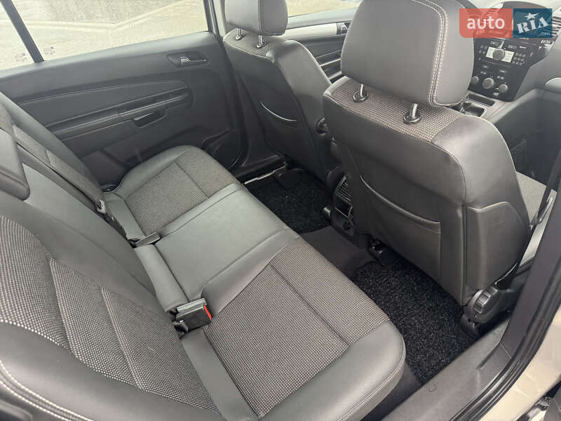 Минивэн Opel Zafira 2009 в Надворной фото 19 Минивэн Opel Zafira 2009 в Надворной