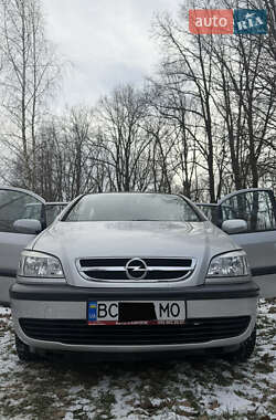 Минивэн Opel Zafira 2003 в Дрогобыче