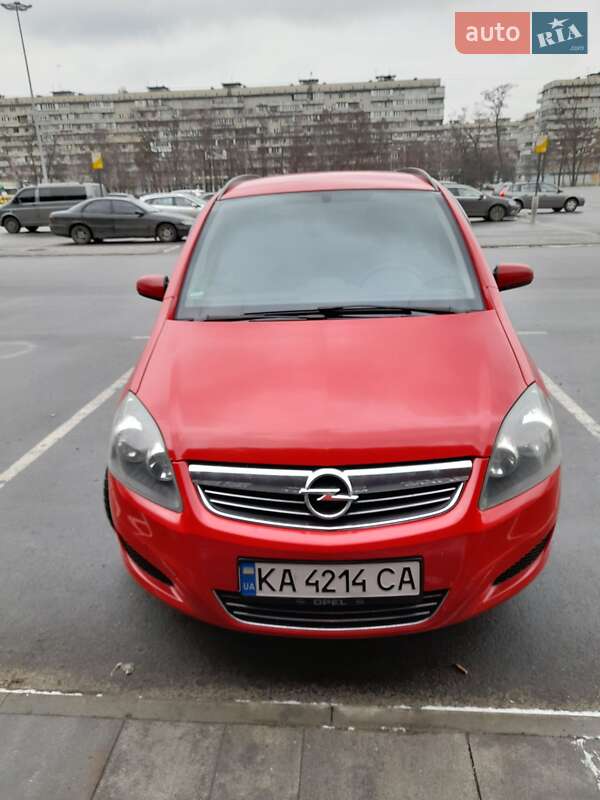 Минивэн Opel Zafira 2009 в Киеве фото 8 Минивэн Opel Zafira 2009 в Киеве
