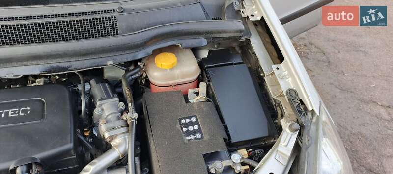 Мінівен Opel Zafira 2012 в Житомирі