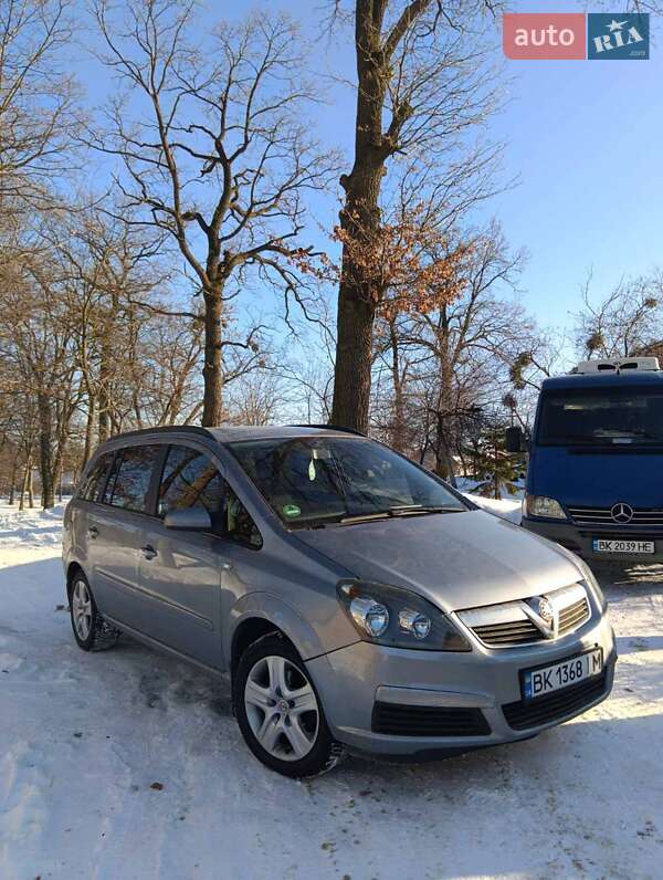 Opel Zafira 2006 Opel Zafira 2006