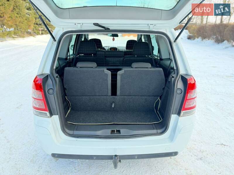 Минивэн Opel Zafira 2011 в Тернополе фото 26 Минивэн Opel Zafira 2011 в Тернополе