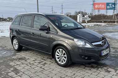 Мінівен Opel Zafira 2013 в Львові