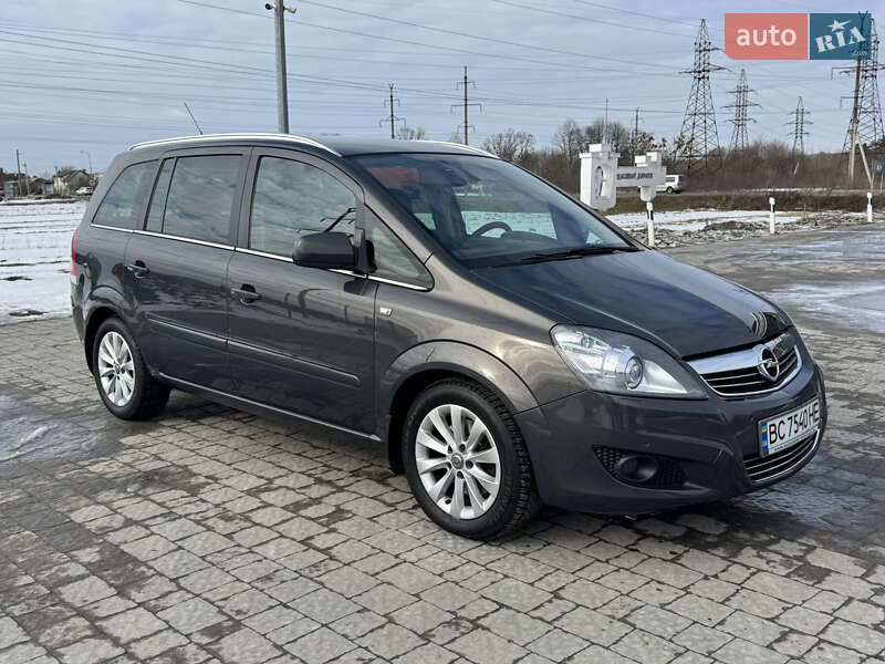 Opel Zafira 2013