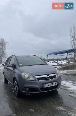 Мінівен Opel Zafira 2006 в Вишгороді