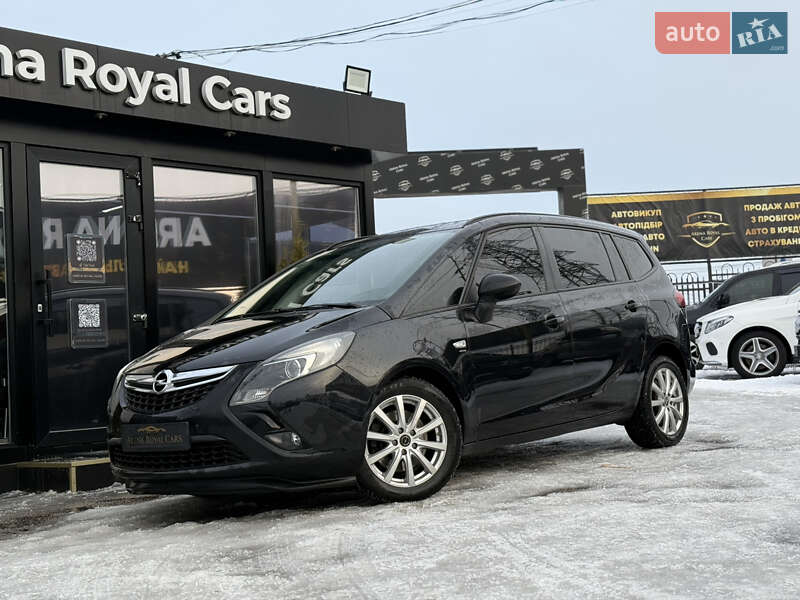 Opel Zafira 2016