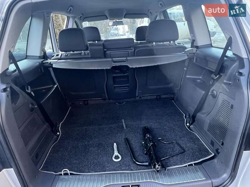 Минивэн Opel Zafira 2008 в Бучаче фото 26 Минивэн Opel Zafira 2008 в Бучаче