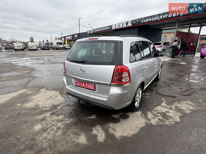 Минивэн Opel Zafira 2008 в Белой Церкви