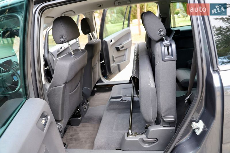 Минивэн Opel Zafira 2011 в Дрогобыче фото 74 Минивэн Opel Zafira 2011 в Дрогобыче