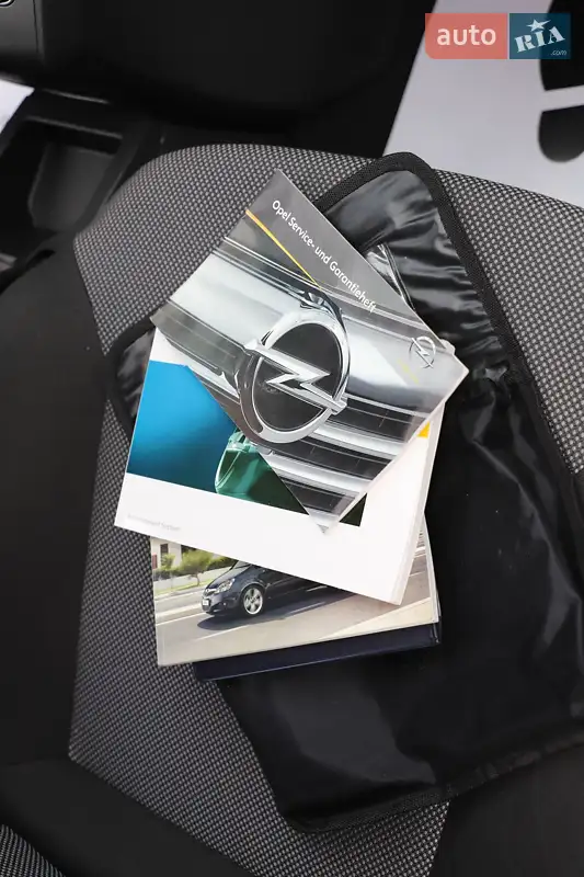 Минивэн Opel Zafira 2011 в Дрогобыче документ 2 фото Минивэн Opel Zafira 2011 в Дрогобыче документ