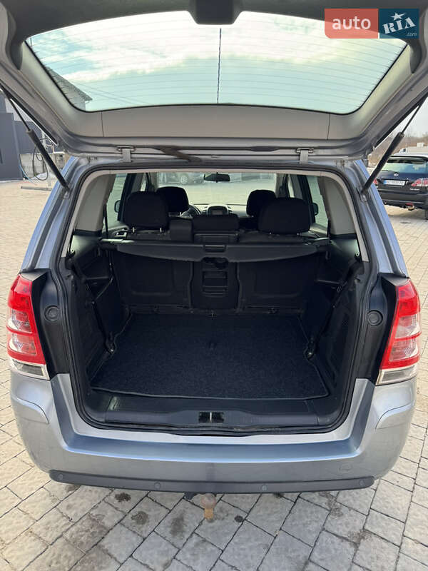 Минивэн Opel Zafira 2011 в Львове фото 7 Минивэн Opel Zafira 2011 в Львове