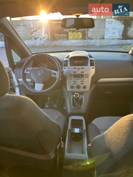 Минивэн Opel Zafira 2012 в Жмеринке