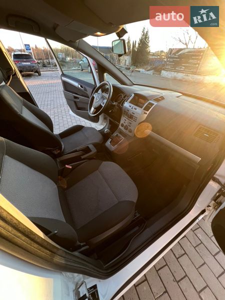 Минивэн Opel Zafira 2012 в Жмеринке