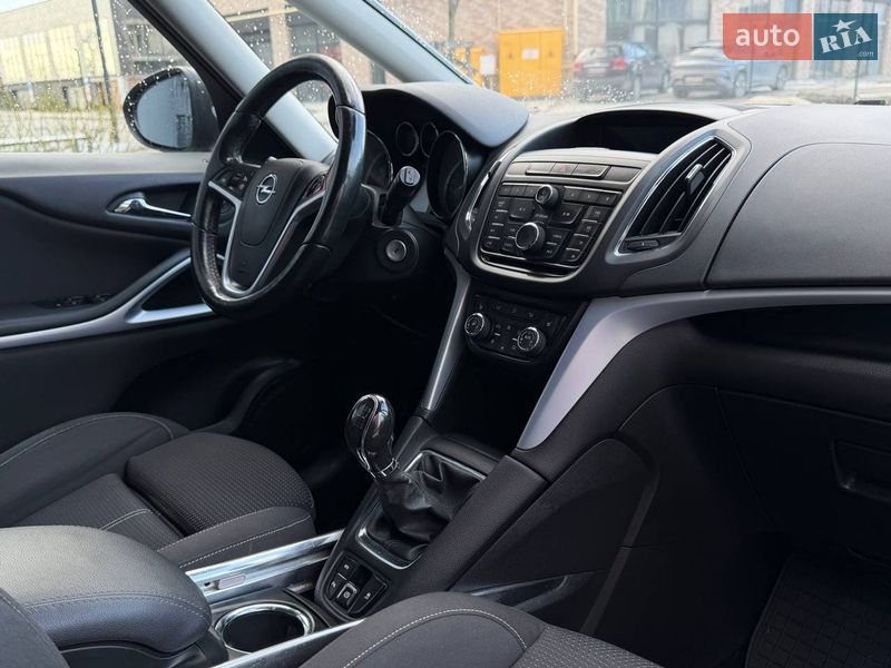 Микровэн Opel Zafira 2014 в Львове