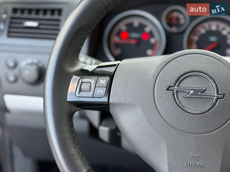 Минивэн Opel Zafira 2012 в Моршине фото 58 Минивэн Opel Zafira 2012 в Моршине