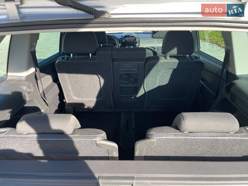 Минивэн Opel Zafira 2010 в Луцке