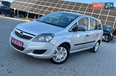 Минивэн Opel Zafira 2009 в Владимире