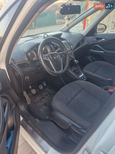 Микровэн Opel Zafira 2014 в Тячеве фото 8 Микровэн Opel Zafira 2014 в Тячеве