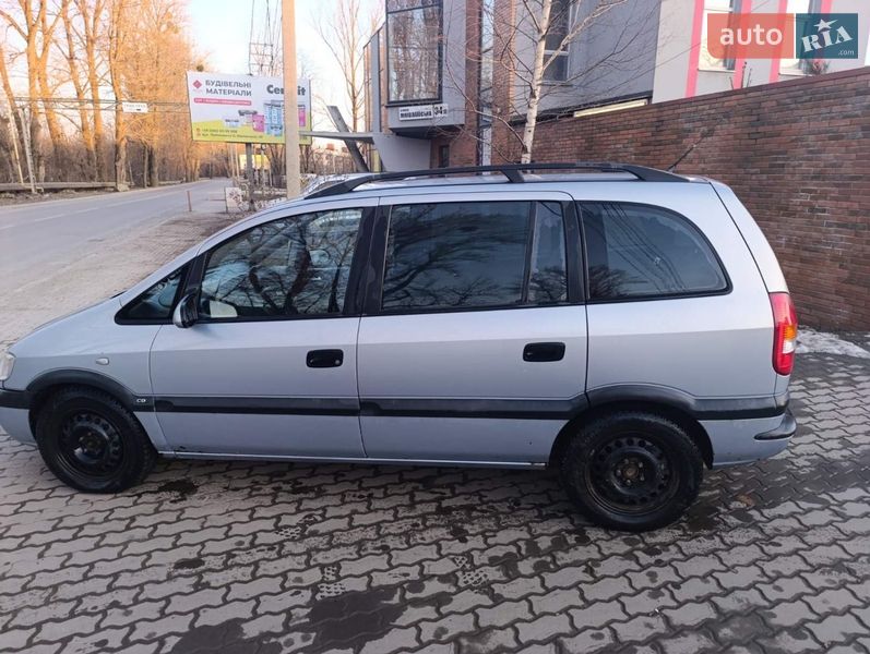 Минивэн Opel Zafira 2000 в Черновцах фото Минивэн Opel Zafira 2000 в Черновцах