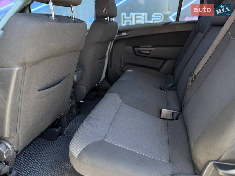 Минивэн Opel Zafira 2013 в Запорожье фото 8 Минивэн Opel Zafira 2013 в Запорожье