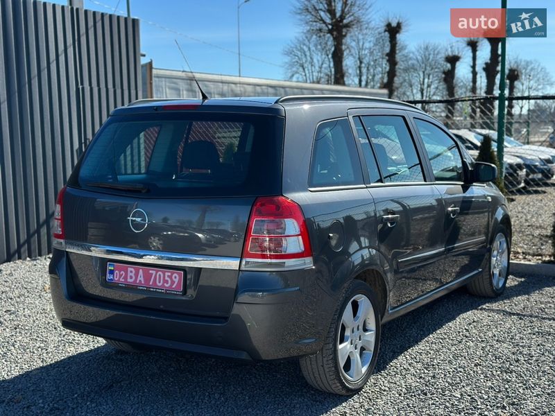 Мінівен Opel Zafira 2012 в Вінниці