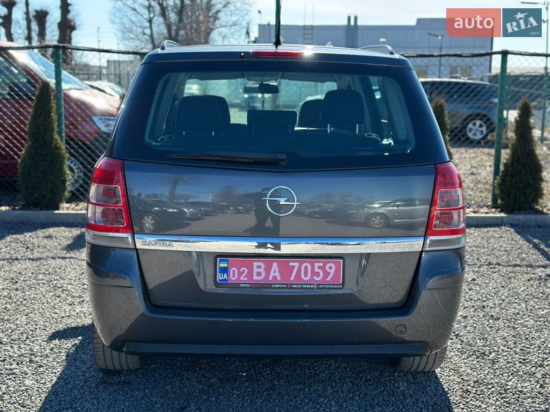 Мінівен Opel Zafira 2012 в Вінниці