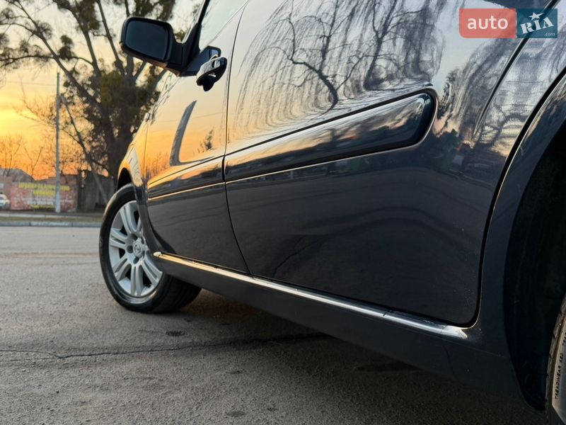 Минивэн Opel Zafira 2011 в Лубнах